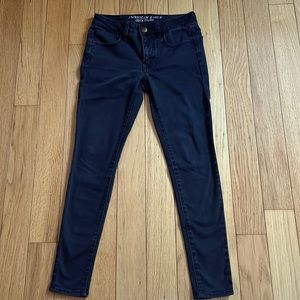 AMERICAN EAGLE CHARCOAL SUPER SUPER STRETCH JEANS